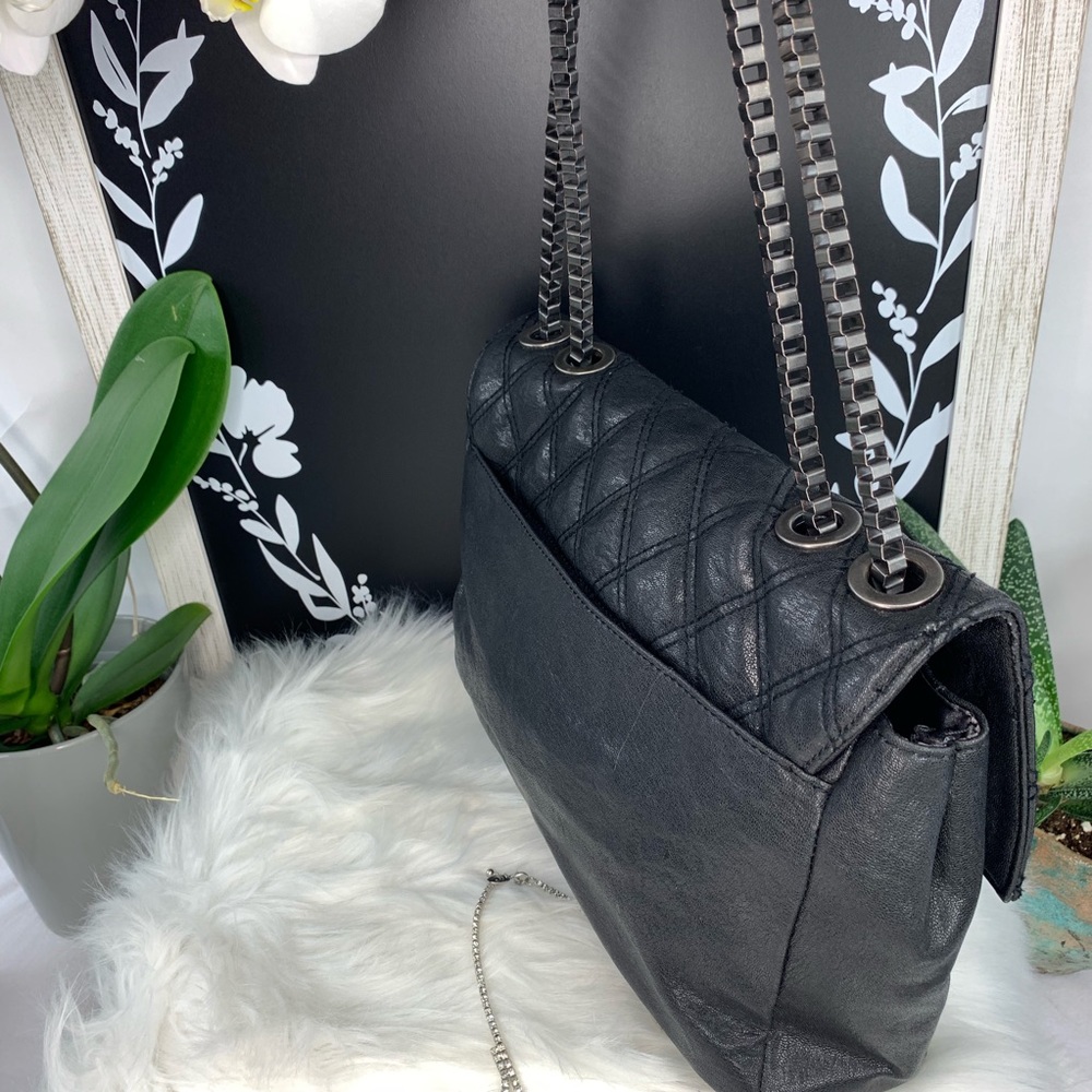 💥💥💥SOLD💥💥💥Simply Vera Vera Wang shoulder - Picture 3 of 8